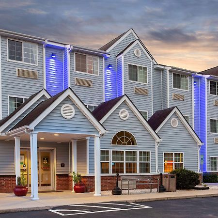 Microtel Inn & Suites By Wyndham Lillington/Campbell University מראה חיצוני תמונה
